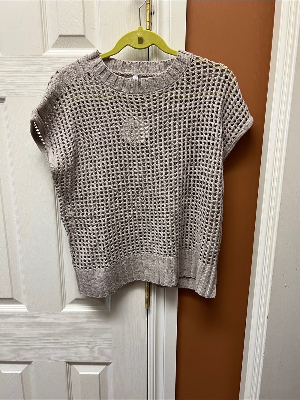 Open-Knit Short Sleeve Sweater Vest in Light Taupe